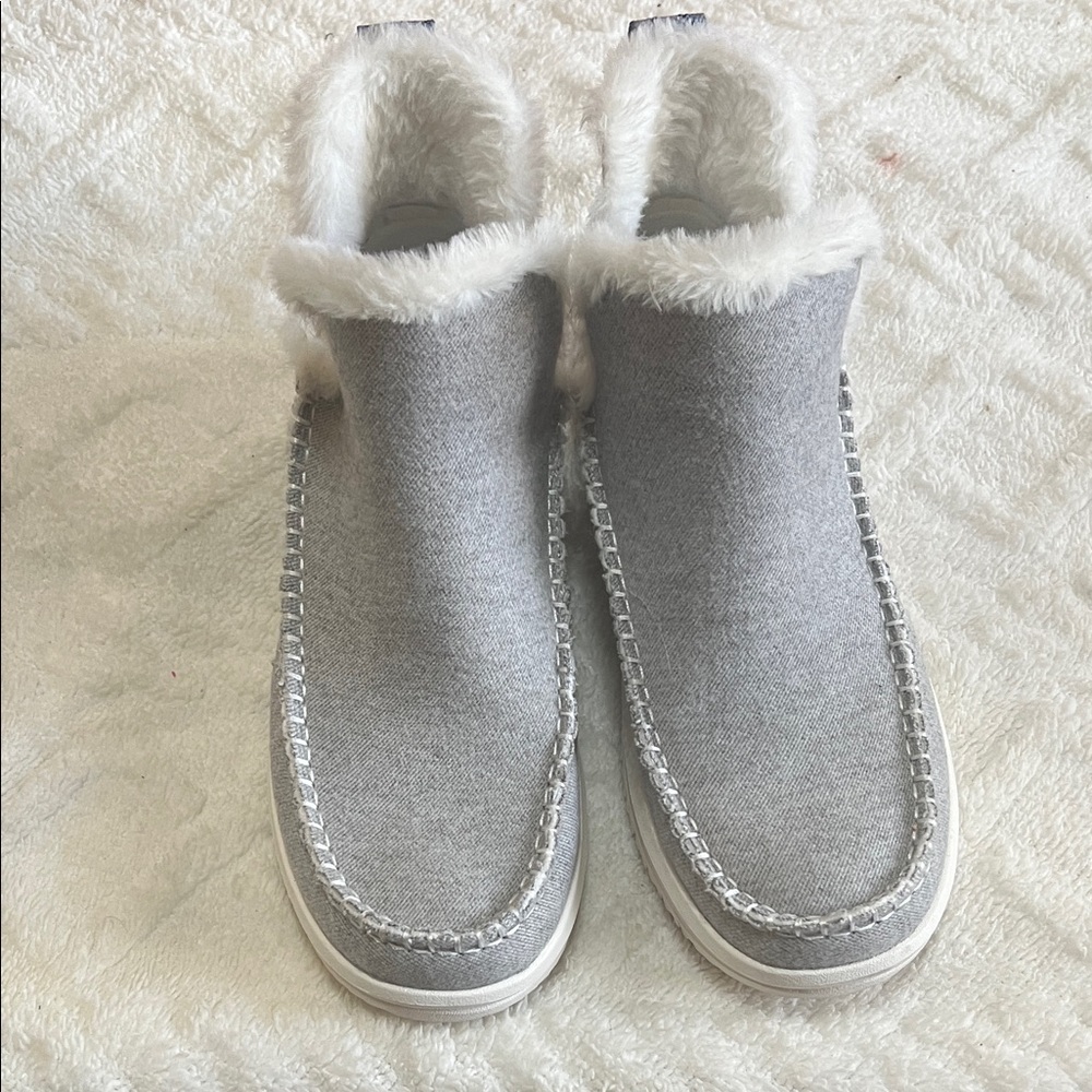 Cozy Gray Women's Shoes Hey Dude